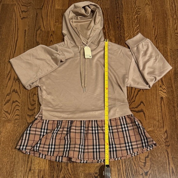 Jodifl  Hoodie with Plaid Hem medium - Picture 10 of 13